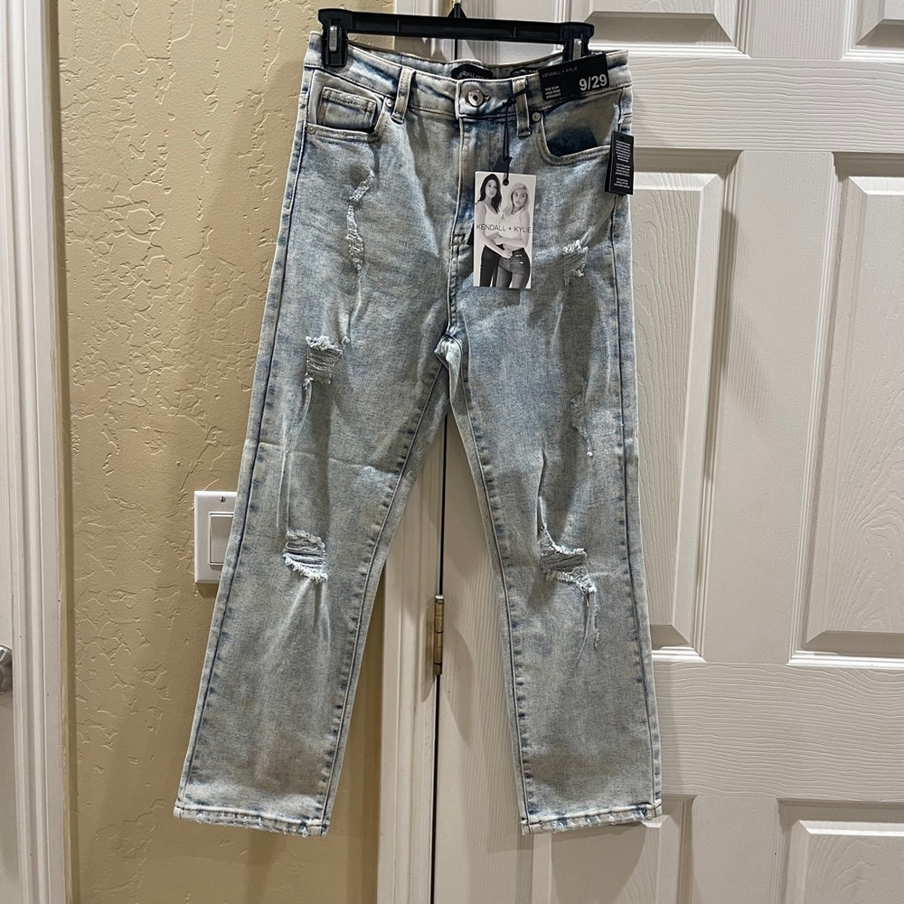 Kendall + Kylie women’s Jeans Size 9/29 Blue Distressed High Rise new with tags